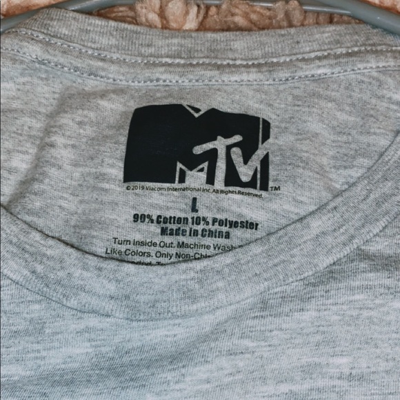 Retro MTV Shirt - Picture 3 of 4